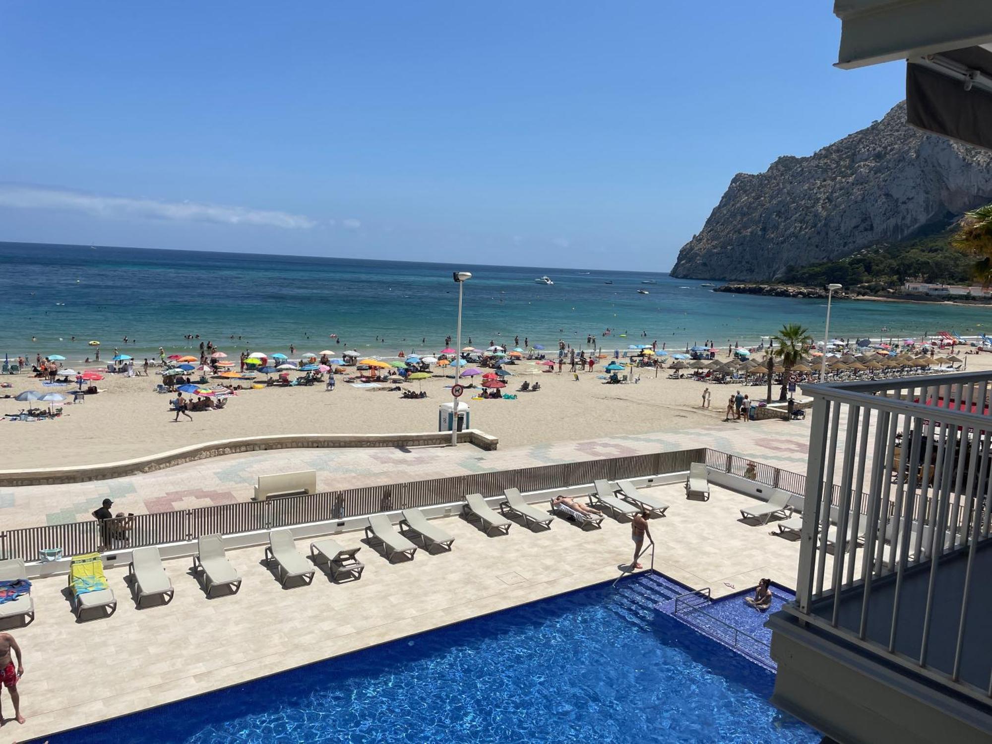 Medi Playa Primera Linea Con Piscina Calpe Exteriör bild